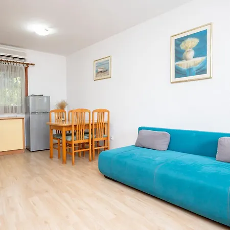 Sunny Retreat Supetar