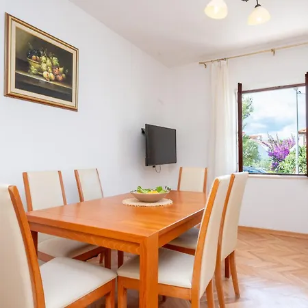 Sunny Retreat Apartman Supetar